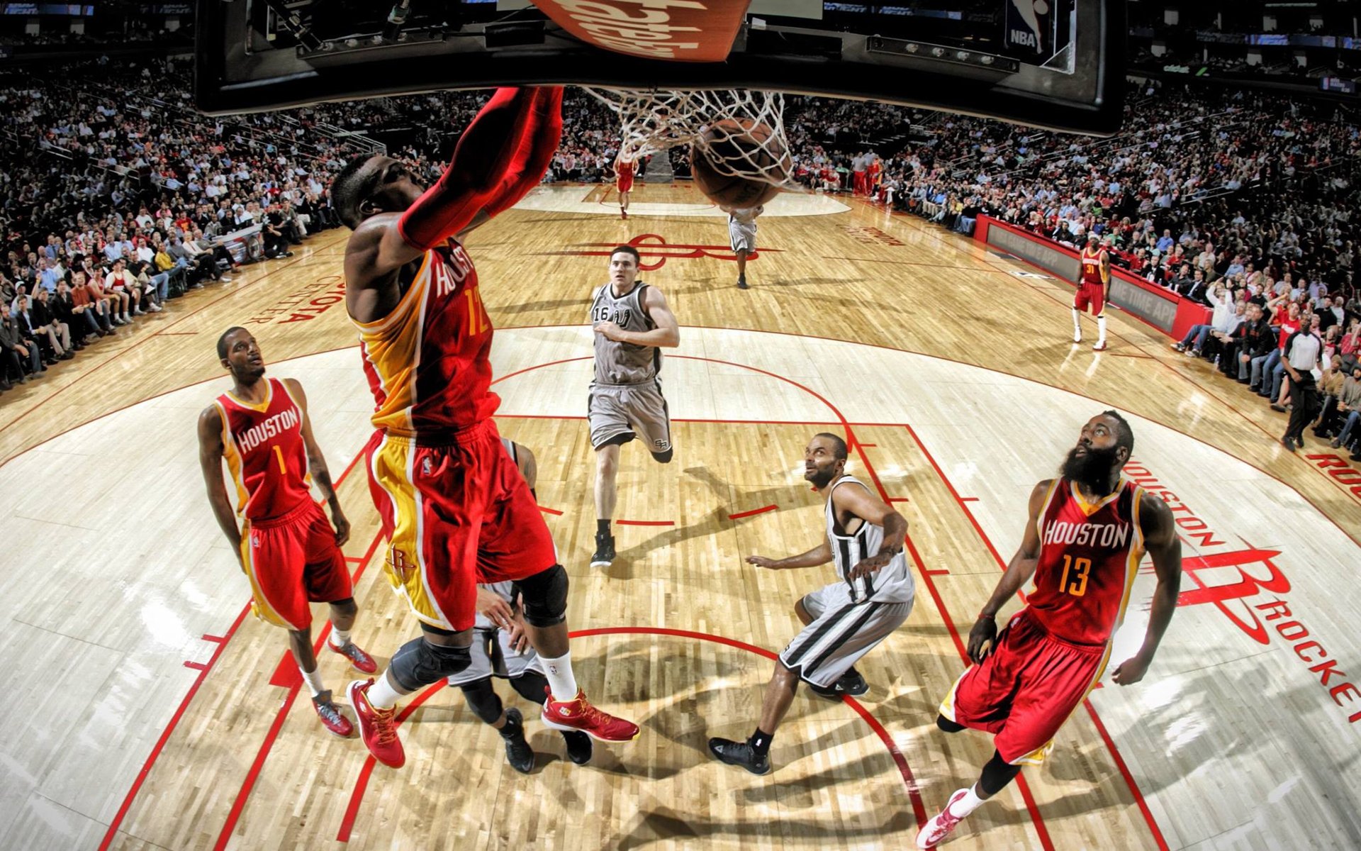 九游体育-铿锵玫瑰再出发，归化新星闪耀练兵场